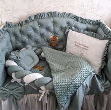 Load image into Gallery viewer, Luxury baby bedding cotton
120*60 personalised by embroidery