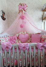 Load image into Gallery viewer, Luxury baby bedding 120x60 personalised by embroidery 

