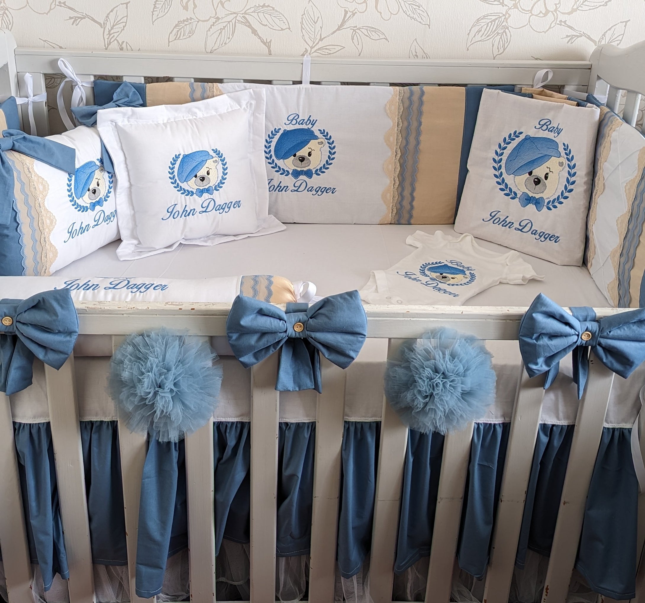 Luxury baby bedding 100x50 personalised by embroidery