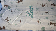 Load image into Gallery viewer, Baby blanket and pillow personalisate by embroidery
