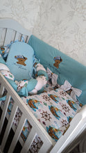 Load image into Gallery viewer, Baby bedding 120*60
100% cotton and dimple minky personalised
