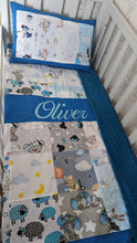Load image into Gallery viewer, Memory quilt and pillow
140*100 personalised by embroidery

