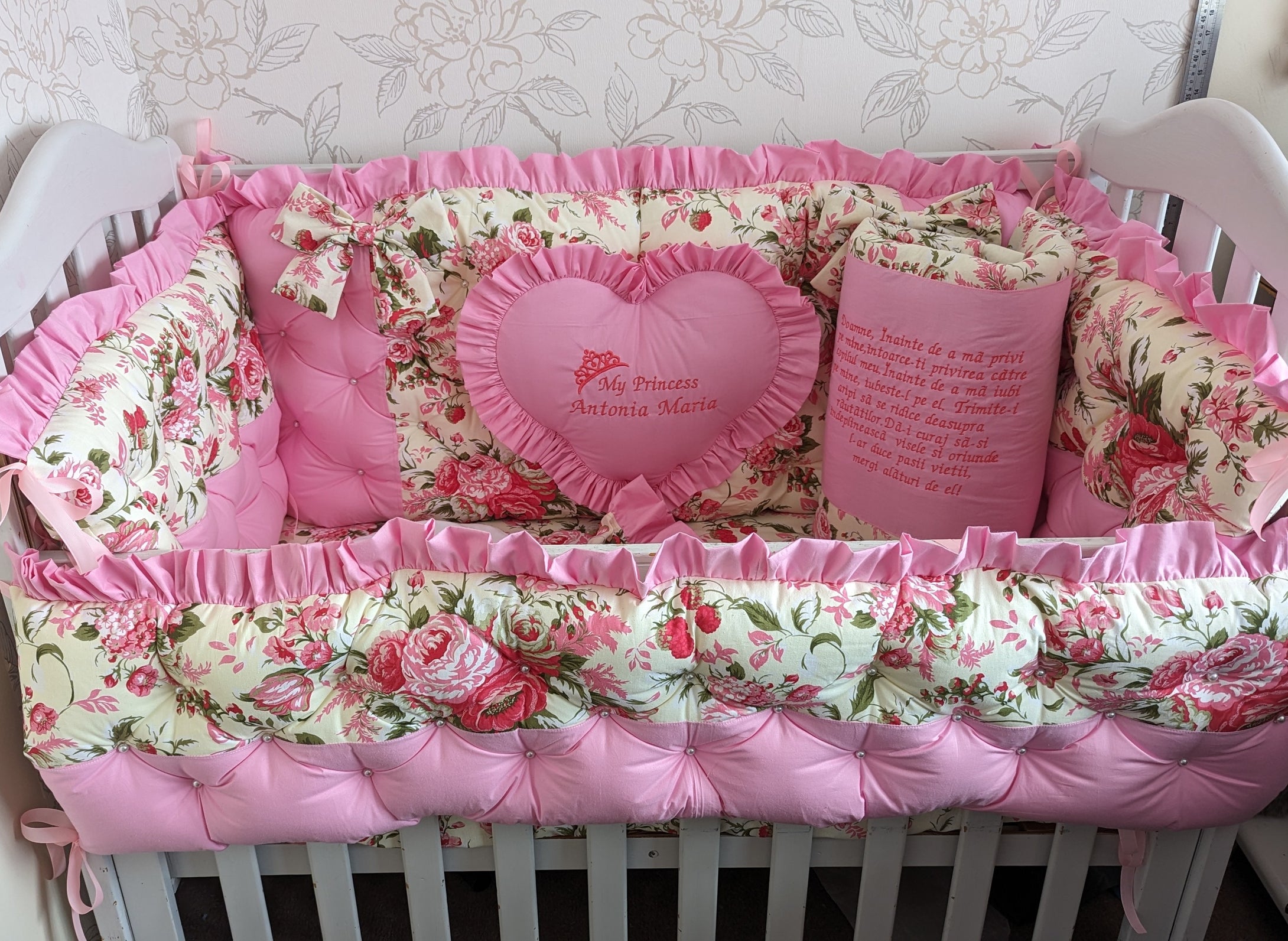 Luxury baby bedding cotton
140x70 personalised by embroidery