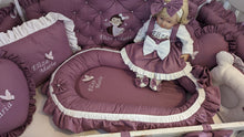 Load image into Gallery viewer, Luxury baby bedding 100*50 personalised by embroidery, 100% cotton
