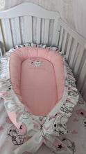 Load image into Gallery viewer, Baby nest personalised by embroidery
