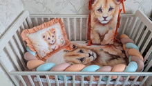 Load image into Gallery viewer, Baby nest with braided bumper
Blanket and pillow
