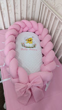 Load image into Gallery viewer, Baby nest with braided bumper
