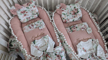 Load image into Gallery viewer, Baby twin set
