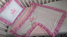 Load image into Gallery viewer, Blanket and pillow 
100% cotton and dimple minky
Personalised by embroidery

