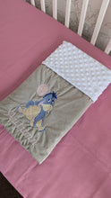 Load image into Gallery viewer, Baby blanket velvet and dimple
