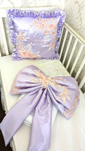 Load image into Gallery viewer, Baby blanket bow and pillow
