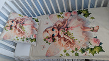 Load image into Gallery viewer, Baby blanket and pillow 

Velvet and cotton
