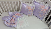 Load image into Gallery viewer, Baby blanket bow and pillow 
Made is satin
