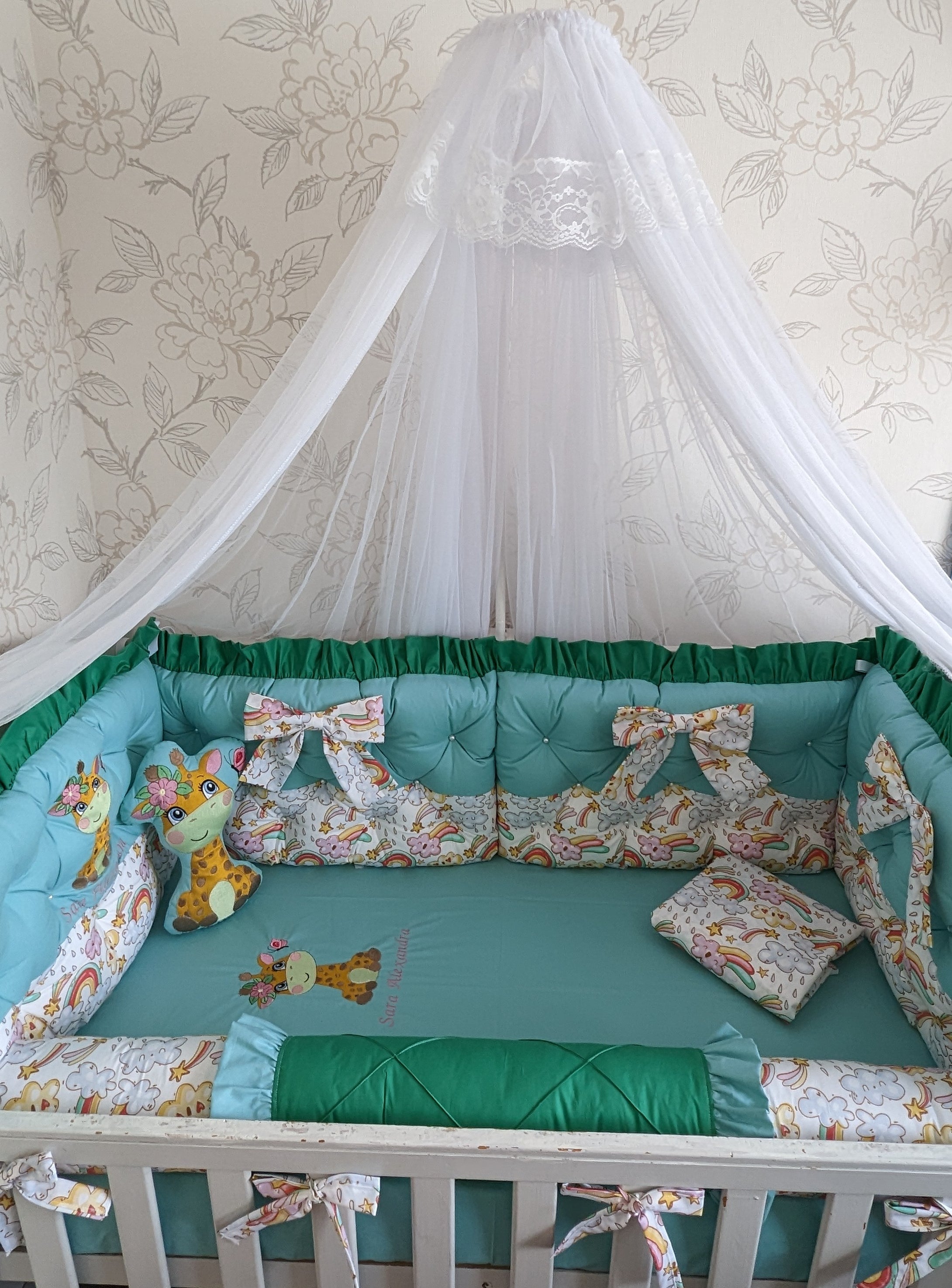 Luxury baby bedding 120x60, personalised by embroidery 