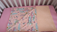 Load image into Gallery viewer, Baby blanket personalised by embroidery
Cotton and dimple minky 90*80
