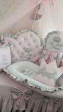 Load image into Gallery viewer, Luxury baby bedding 120*60 personalised by embroidery, 100% cotton and dimple
