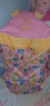 Load image into Gallery viewer, Baby blanket
