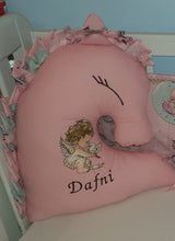 Load image into Gallery viewer, Baby bumper and pillows
