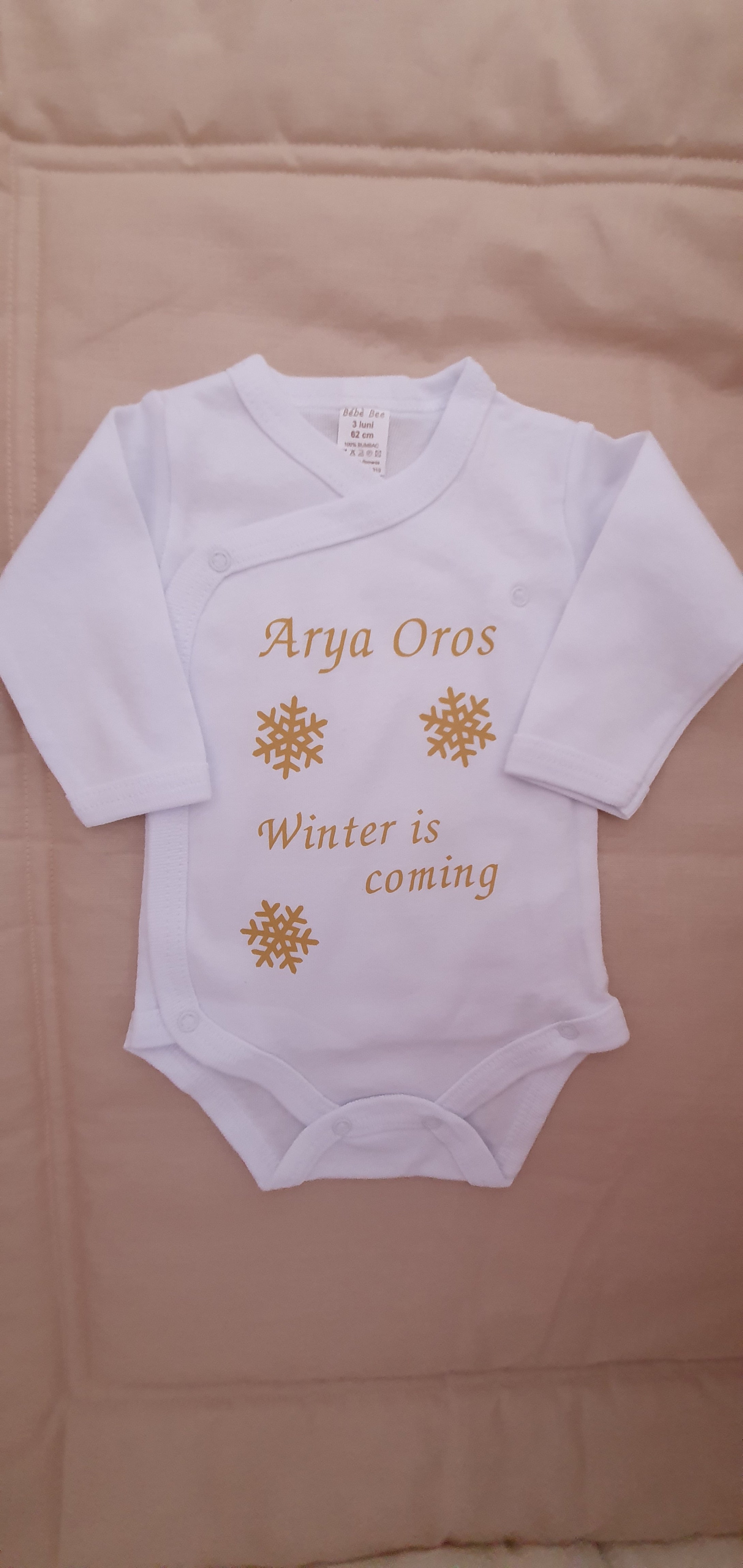 Bodysuit personalized with vinyl 