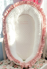 Load image into Gallery viewer, Baby nest
