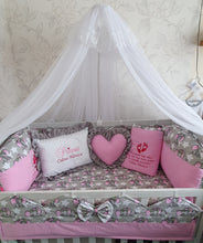 Load image into Gallery viewer, Baby bedding 120x60 personalised by embroidery 
100% cotton
