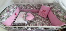 Load image into Gallery viewer, Baby bedding 120x60 personalised by embroidery 
100% cotton
