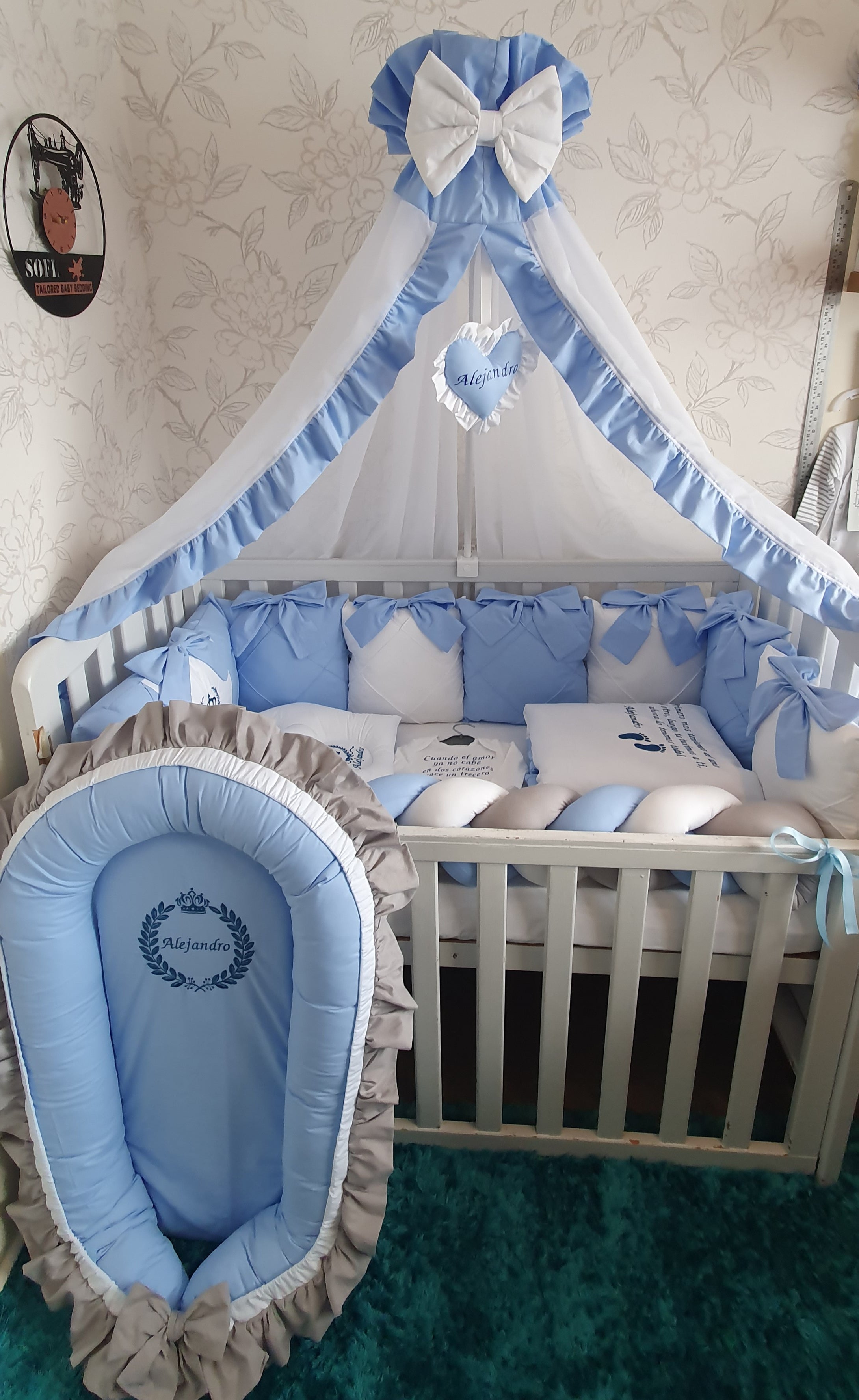 Luxury baby bedding 120x60, personalised by embroidery