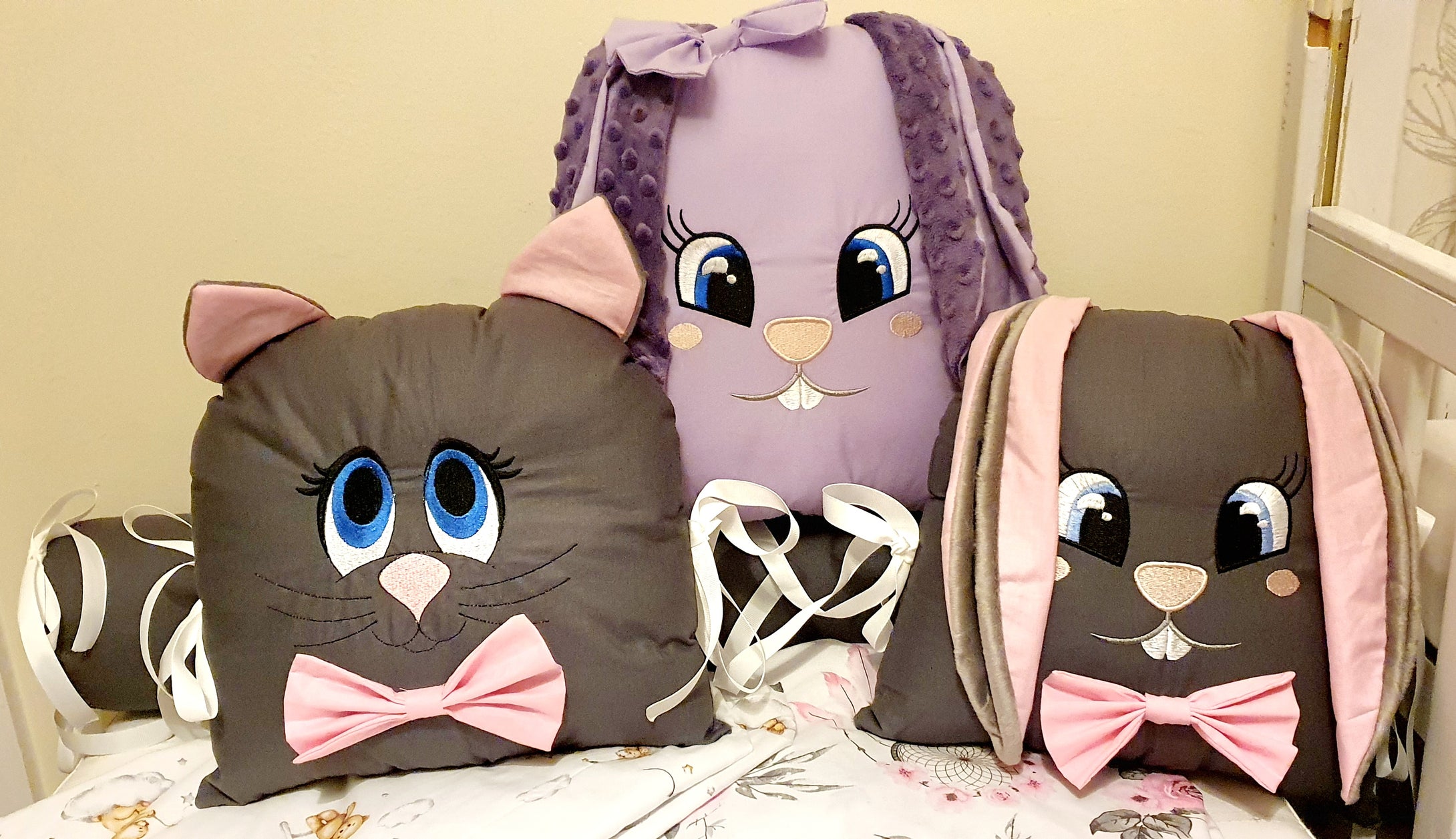 Animals Pillows personalised by embroidery