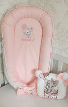 Load image into Gallery viewer, Baby nest personalised by embroidery and pillow
