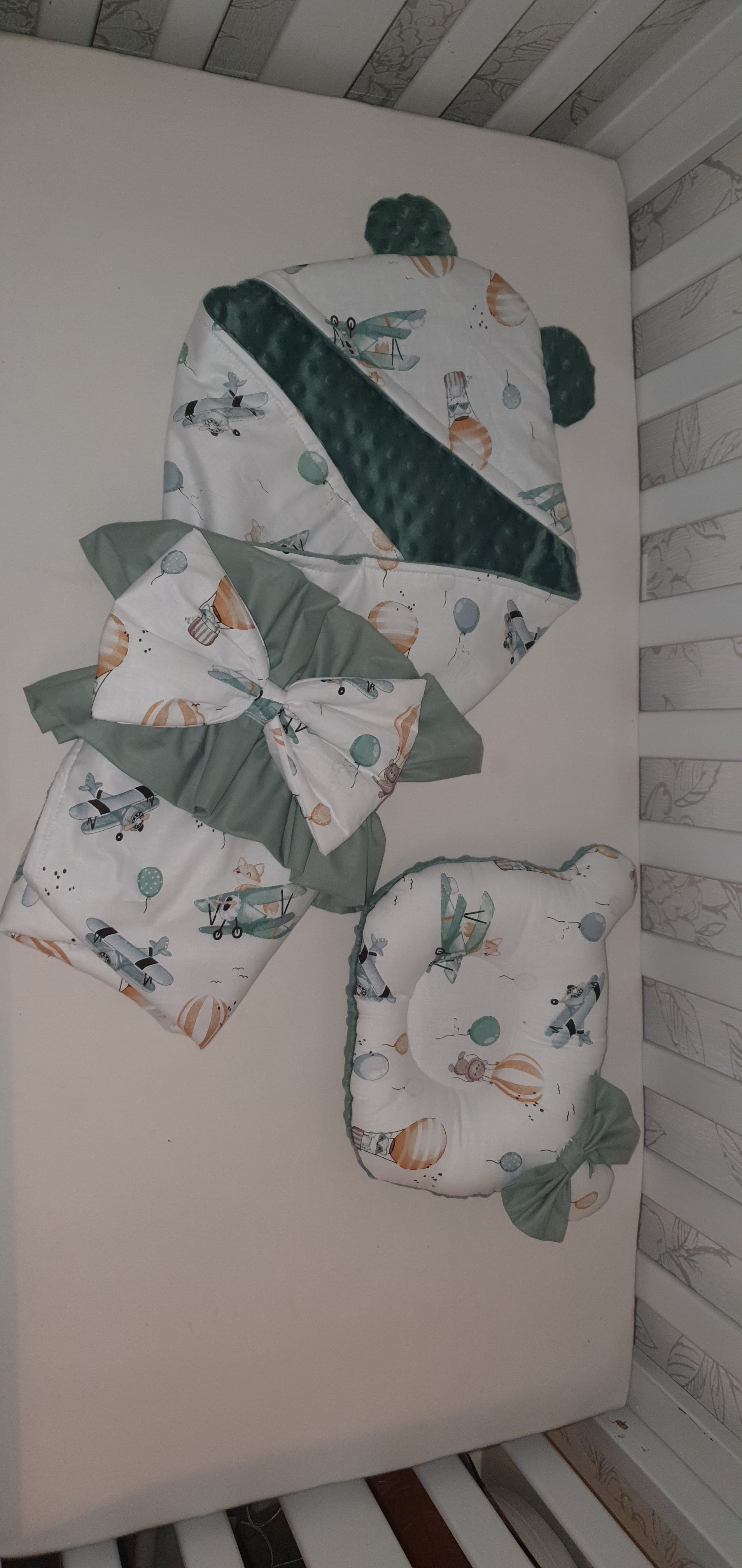 Baby blanket and pillow