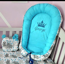 Load image into Gallery viewer, Baby nest
